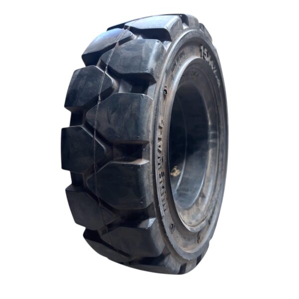 LLANTA SÓLIDA 15X4 1/2-8 3.00 QUICK TRACCIÓN NEGRA SUNBEAR