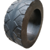 IMG20261013123538-removebg-preview LLANTA SÓLIDA 18X7X12 1/8 TP328 NEGRA TOPOWER